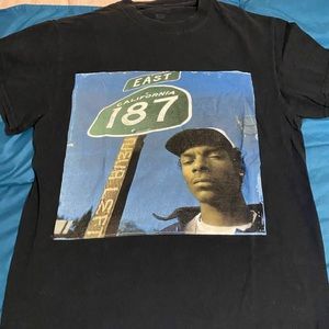 ⭐️2/$10 SNOOP DOGG 187 vintage T-shirt small